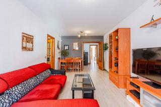 Àtic  Pellicer. Piso de 4 habitaciones