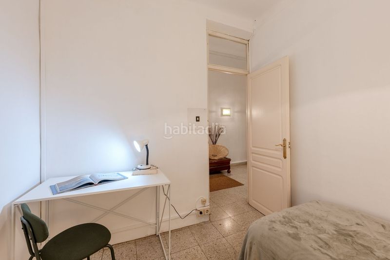 Foto f13f93e3-02ec-42dd-87f3-dd568fed75df. Flat with heating in Centre Mataró