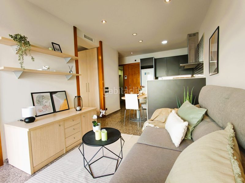 Foto 908a90a9-d703-4bbe-b910-bedf33c419d0. Flat with heating in Centre Mataró