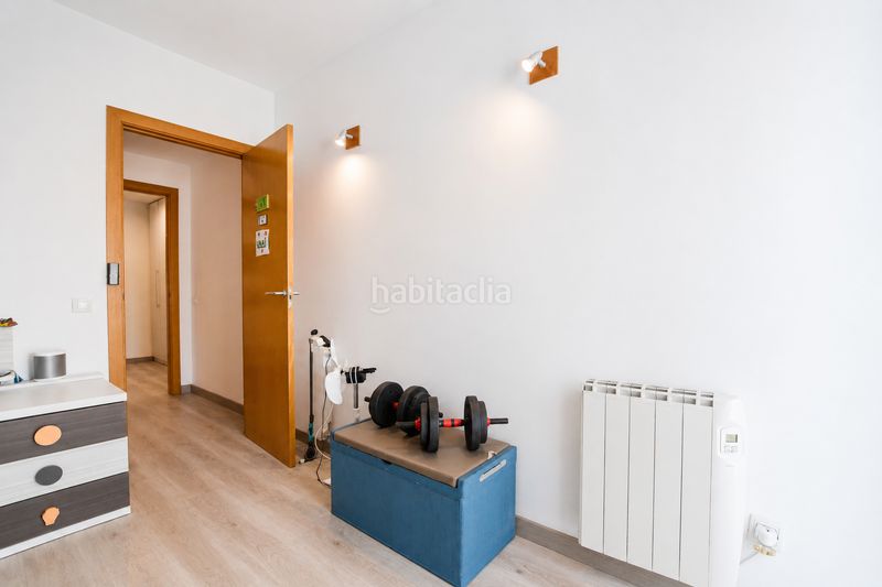 Foto 00de47a8-4703-4735-8149-f3022783371f. Pis amb calefacció a Lloreda Badalona