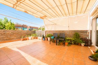 Àtic  Ramon berenguer iv. Ático con espectacular terraza de 40 m junto al parque europa