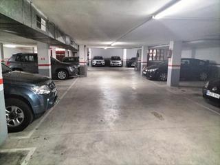 Autoparkplatz in Carmel. Parking calle tolrá