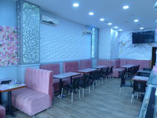 Location Local commercial  N/a. Traspaso barrestaurante con terraza en zona de alto tránsito  pa