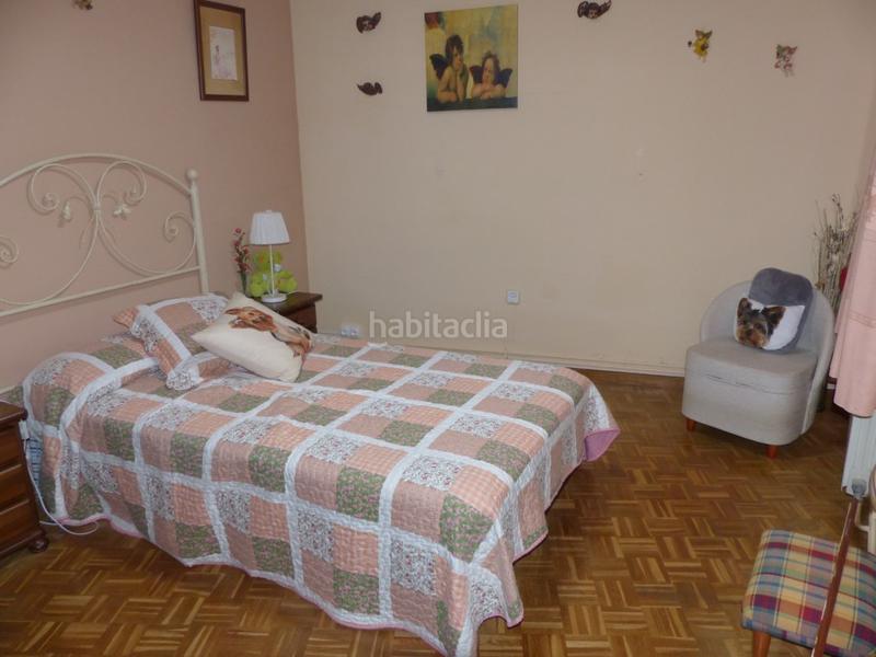 Foto 8fcf2f1a-8969-46ed-99fb-f7e9f44bcddf. Àtic a La Teixonera Barcelona