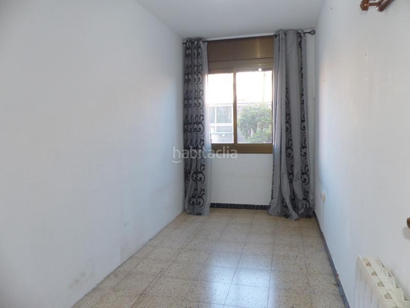 Foto 8e934500-85b2-4b7c-9b32-38634a55cf76. Planta baixa a Carmel Barcelona