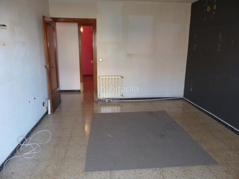 Foto a46db81b-c815-46cc-9ee0-be10c57ef1b6. Planta baixa a Carmel Barcelona