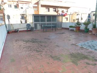 Planta baja en Carmel. C murtra . amplia vivienda, soleada y luminosa planta baja con 8