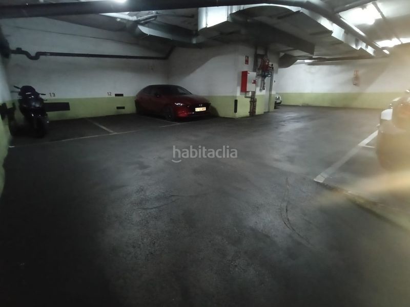Foto dabfd5ce-c409-4a2e-88c3-baa1c3fcbf31. Aparcament cotxe a Carmel Barcelona