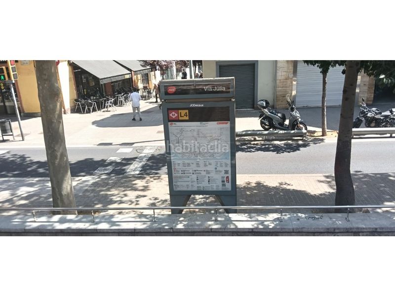 Foto 09b32854-ccc5-4491-b03a-39593a2f99eb. Pis a Roquetes Barcelona