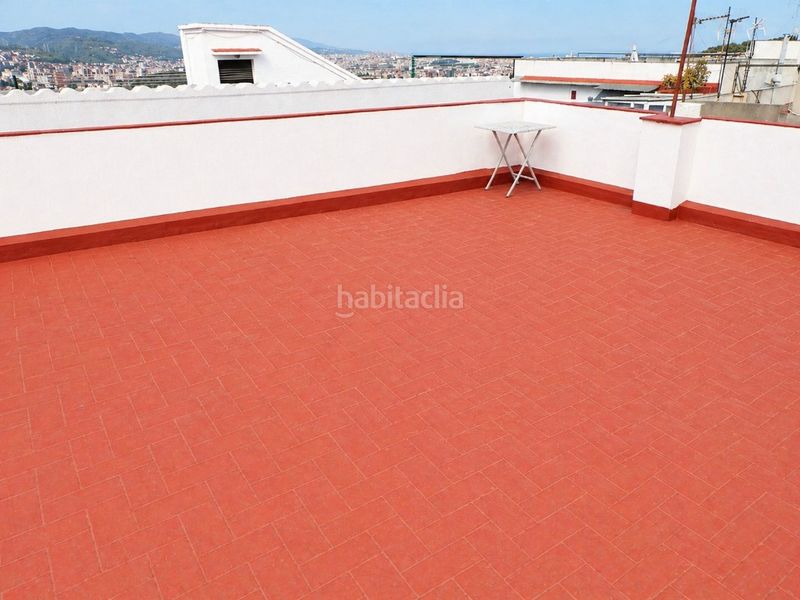 Foto 8800a18d-c7c8-4e60-b1ba-4acb404284f4. Àtic a La Teixonera Barcelona