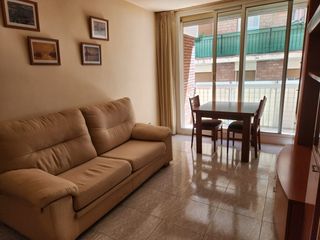 Pis a Carmel. Junto calle dante alighieri, 4 habitaciones, exterior ascensor,