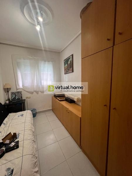 Foto 4ce31271-3cd5-433e-a80c-08e04c5969be. Apartamento piso en jaime 1 en Playa Poniente Benidorm
