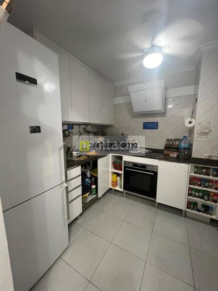 Foto a1149855-d8f4-4013-86d5-7b8f2c1cdb0c. Apartamento piso en jaime 1 en Playa Poniente Benidorm