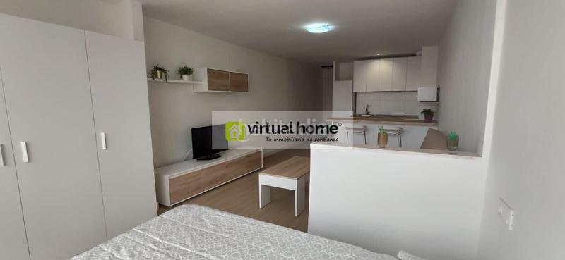 Foto 139b779e-1b03-49b8-a638-dd0d25cf8334. Affitto loft con parcheggio piscina in Sierra Helada Benidorm