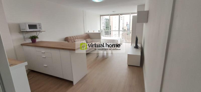 Foto 45c3b0ee-a0ef-41c3-81d7-d347de916d74. Location loft avec parking piscine dans Sierra Helada Benidorm