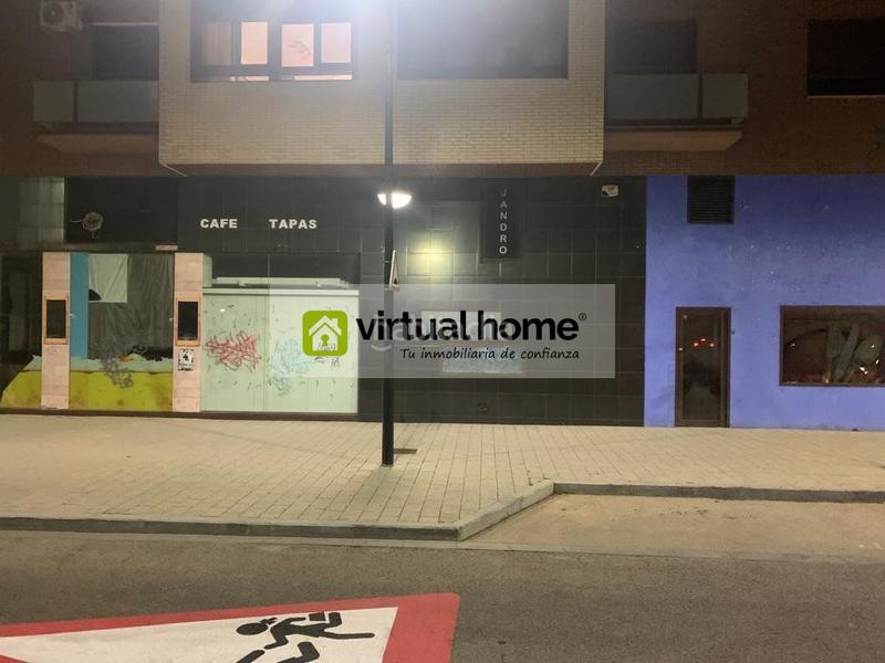 Foto 347a77c3-4464-4aa2-9147-bd1418f7fcb2. Alquiler local comercial perfecto para cafeteria. en Albacete