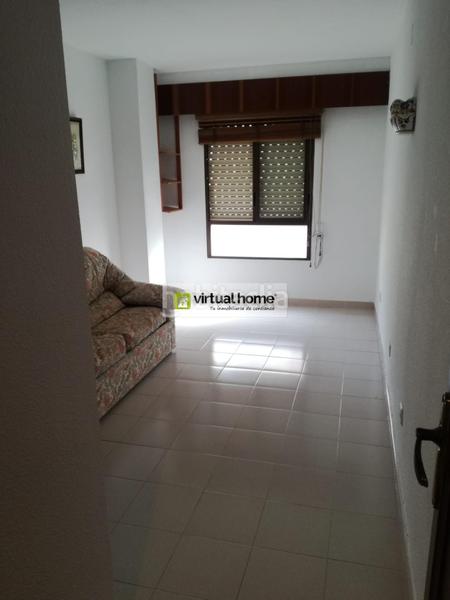 Foto a9ee5db2-d694-4822-82bf-8f45395a9551. Location appartement dans Centro San Juan de Alicante