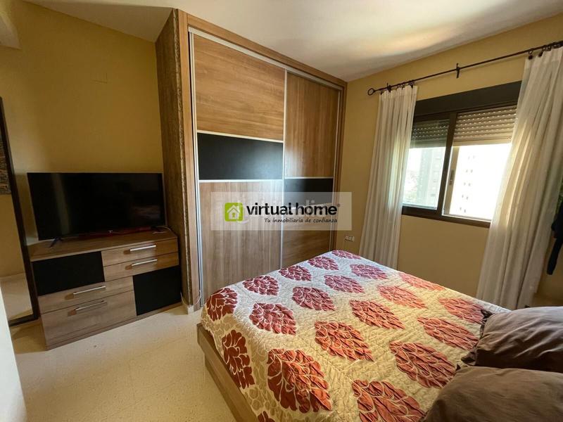 Foto 83604a99-f53b-41b2-9038-ea1d26f53dce. Location appartement avec parking piscine dans Playa Poniente Benidorm