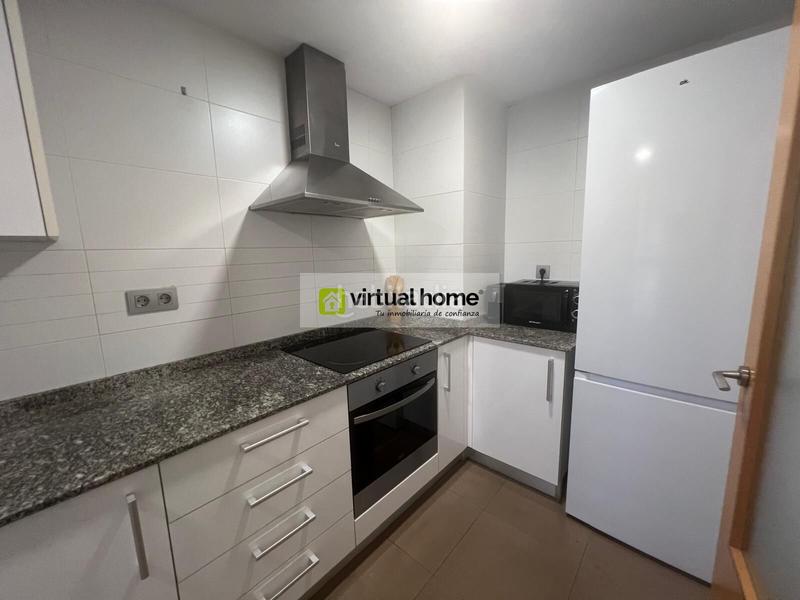 Foto a9790fa7-8b5d-4e0c-83af-16e8928fff87. Alquiler piso  alquiler todo el año en Colonia Madrid Benidorm