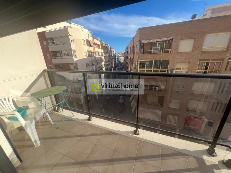 Foto 92fd88ff-ade4-4e3e-9672-a28629ca16aa. Rent flat in Colonia Madrid Benidorm