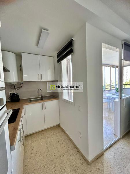 Foto 6a59387c-c3d5-46f8-8862-b1109d5b0626. Appartamento in avenida avenida república argentina 4 in Benidorm