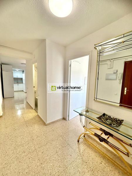 Foto 2b96ee61-4fba-4dc3-8100-0547f67226f8. Alquiler piso en avenida avenida república argentina 4 segunda linea de Playa Poniente 3 habitaciones parking y piscina en Benidorm