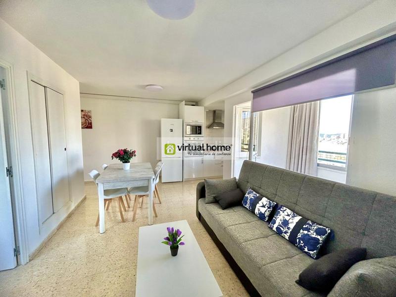 Foto 3e1ff140-e09c-43ba-938d-d6a5c7811c36. Alquiler piso en avenida avenida república argentina 4 segunda linea de Playa Poniente 3 habitaciones parking y piscina en Benidorm