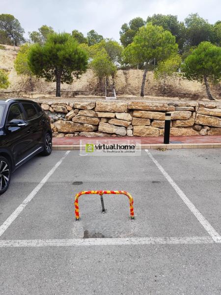 Foto dcf917f8-613f-4056-b876-8d2ac1270ba1. Rent car parking in Via Parque Benidorm