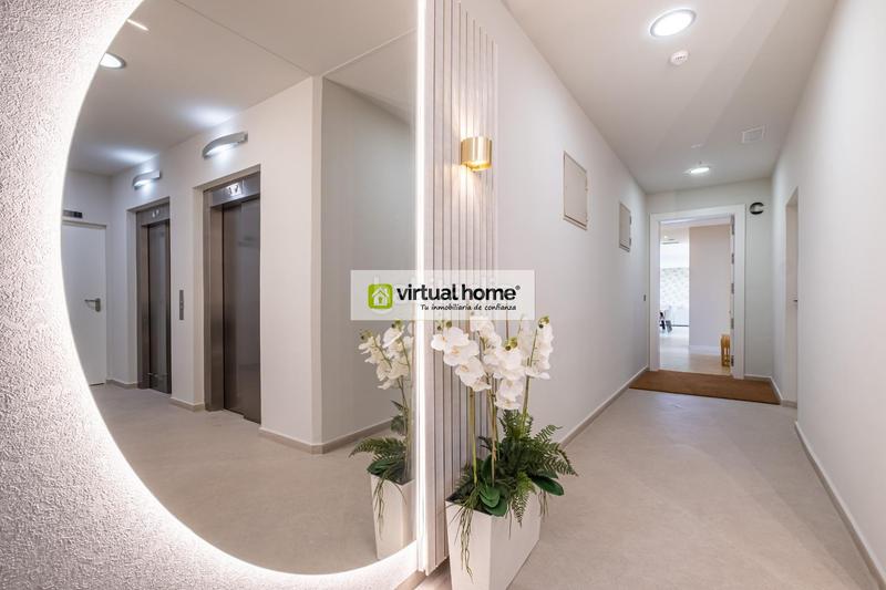 Foto 59e449f6-cff5-4d64-936a-046d4b4121b0. Pis amb calefacció aparcament piscina a Playa Poniente Benidorm