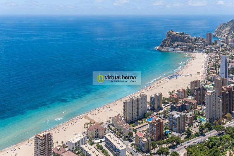 Foto 5cd56179-5704-49cf-a397-b445e2937c30. Pis amb calefacció aparcament piscina a Playa Poniente Benidorm