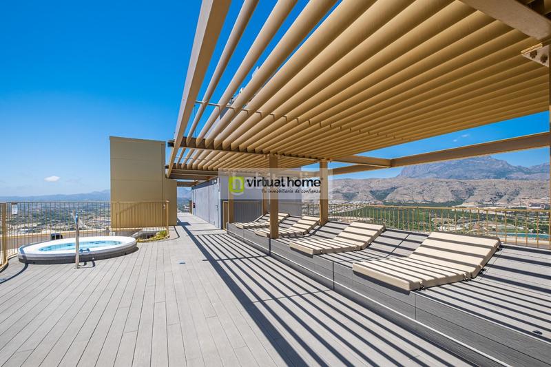 Foto 70e2d5ef-6d2c-46aa-8028-d9eadded0a60. Pis amb calefacció aparcament piscina a Playa Poniente Benidorm