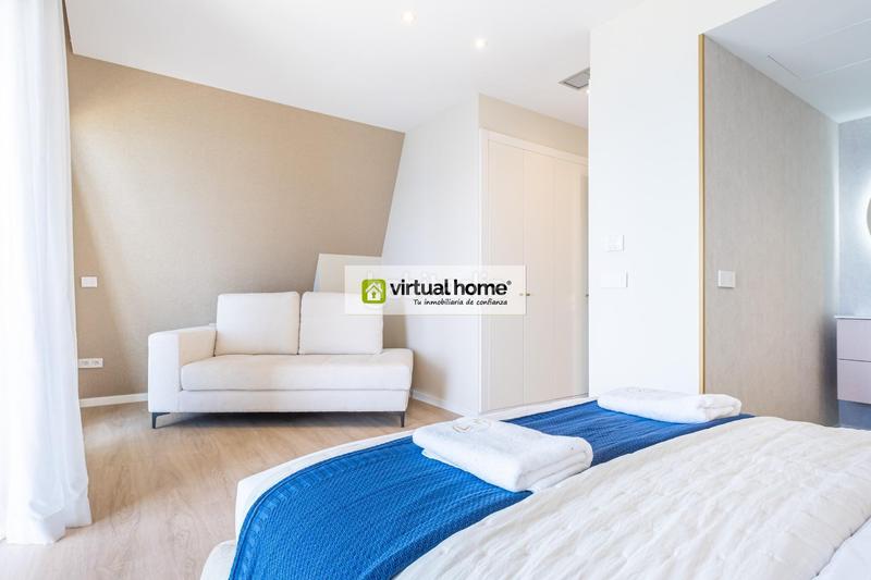 Foto 7cb9dad6-b21c-4afa-ab14-b88fa2b8b471. Pis amb calefacció aparcament piscina a Playa Poniente Benidorm