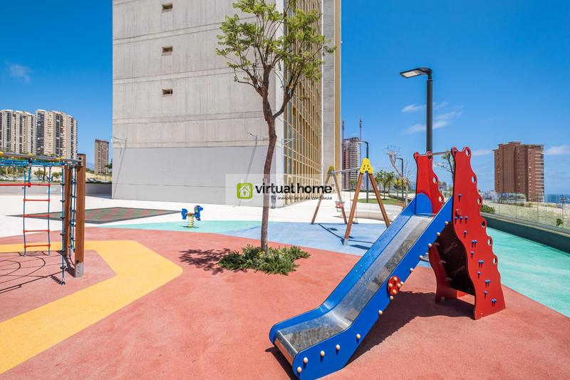 Foto 824d7091-16c6-48a8-9c12-590f7604a940. Pis amb calefacció aparcament piscina a Playa Poniente Benidorm