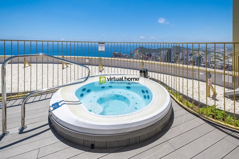 Foto 86024f6d-23e8-484c-876a-1f18dc3e79dc. Pis amb calefacció aparcament piscina a Playa Poniente Benidorm