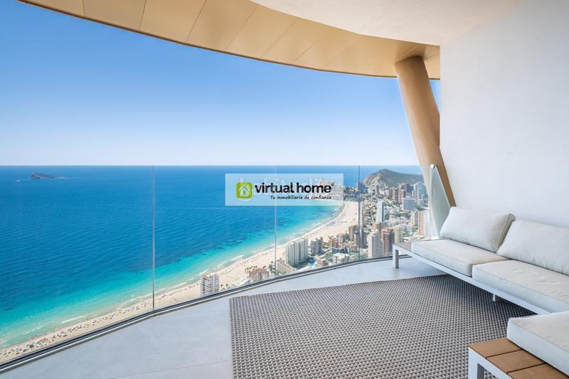 Foto 88c4d503-f66c-4517-8c07-8c70268b821a. Pis amb calefacció aparcament piscina a Playa Poniente Benidorm