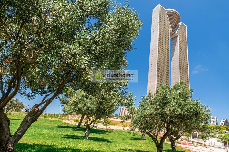 Foto e14a1bd3-a2b0-4aa3-adf2-760a64777974. Pis amb calefacció aparcament piscina a Playa Poniente Benidorm