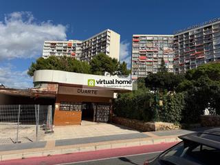 Location Local commercial  Calle calle de londres, 13. Alquiler local con licencia de restaurante y gran terraza en ben