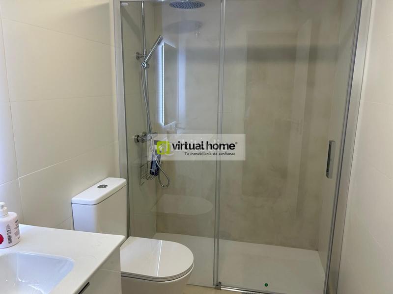 Foto b45d390a-59cd-4425-8a92-5845808d14cf. Flat in Playa Levante Benidorm