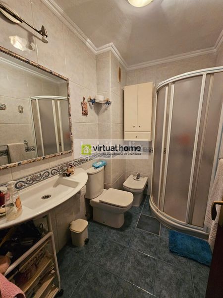 Foto fa4f35b7-f819-4ae3-b300-5c36825eac98. Pis a Centro Urbano Benidorm