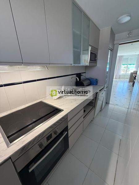 Foto 44758df9-c49f-409f-b394-834abbf9092a. Location appartement avec parking piscine dans Playa Levante Benidorm