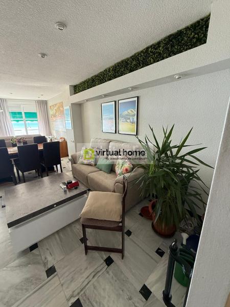 Foto 890bdf6e-6b48-4d20-9d56-2107a708d4ba. Miete etagenwohnung mit parking pool in Playa Levante Benidorm