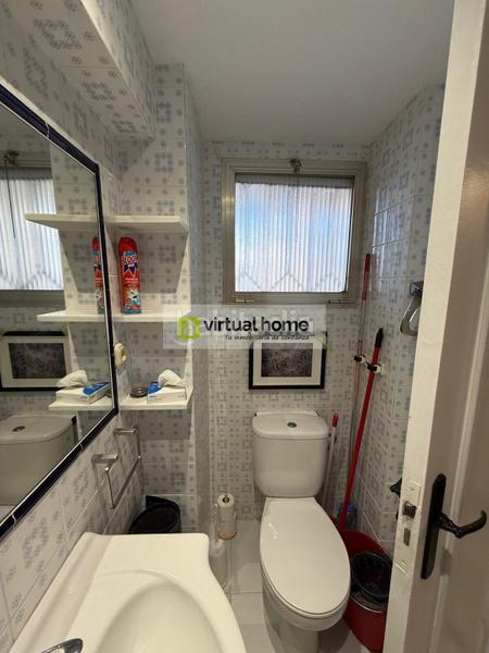 Foto e005d33d-5d0a-4c67-b406-5d0aec8dadd6. Miete etagenwohnung mit parking pool in Playa Levante Benidorm