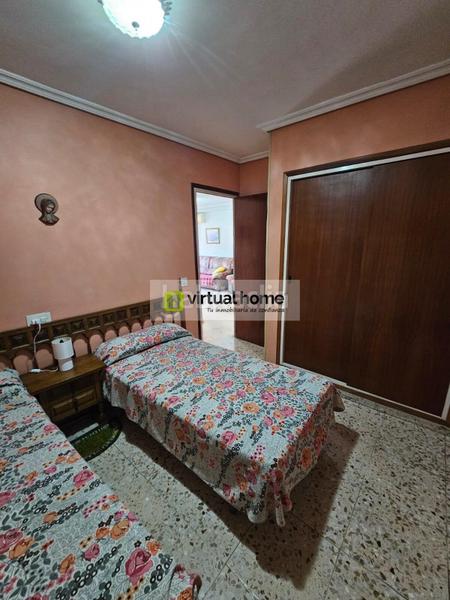 Foto ac5fc59a-2841-4ece-a6a8-d340f0dc0c82. Location attique dans Colonia Madrid Benidorm