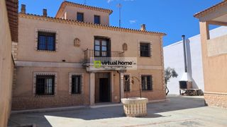 Chalet en Belmonte. Casa rural de 3 plantas