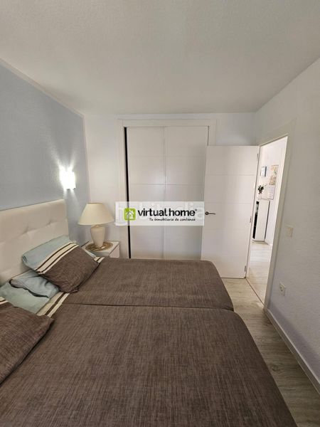 Foto b82518d9-85a9-4e6b-a40f-627bb28f2d37. Pis amb piscina a Rincón Alto Benidorm