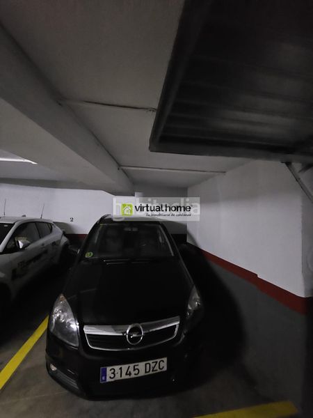 Foto 481c0f4b-ca1e-4b6d-a3df-5ed20e7151e6. Aparcament cotxe a Colonia Madrid Benidorm