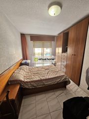 Etagenwohnung en Colonia Madrid. Amplio y luminoso piso en benidorm, colonia madrid