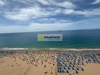 Piso en Playa Levante. Piso en primera línea levante
