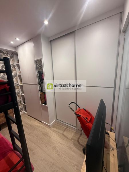 Foto 5f2b3527-6d26-440f-a50a-b971dafe70cb. Pis a Centro Urbano Benidorm
