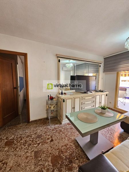 Foto ee1a0b2f-1f0f-4411-aef1-3e436e114a4d. Àtic a Colonia Madrid Benidorm